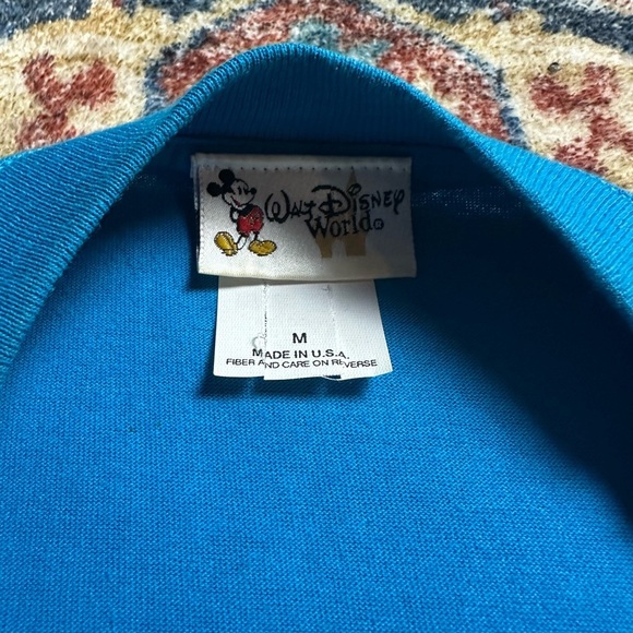 Vintage Disney Animal Kingdom T-shirt Medium - Picture 3 of 7